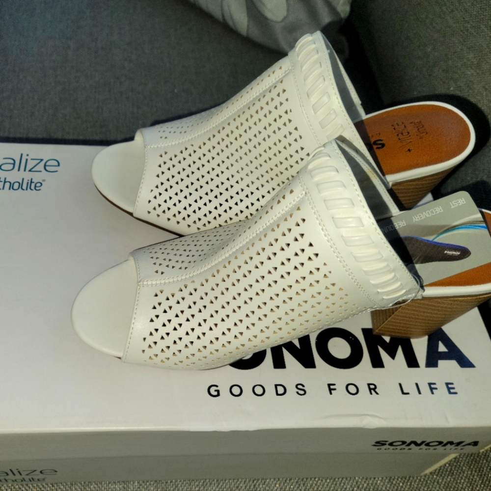 Brand new with tags white slip ons sz 8